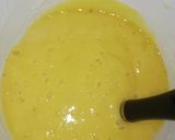 A picture of step 1 of Mango,strawberry layered lassi.
