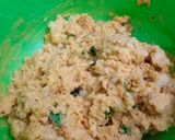 A picture of step 4 of Noodles pakoray.