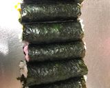 A picture of step 5 of Chrysanthemums Sushi.