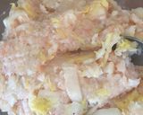 Foto langkah ke 2 dari resep Gyoza ayam udang, enakk.