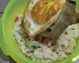 Foto langkah ke 6 dari resep Nasi Goreng Sederhana.