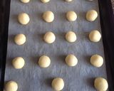 صورة لخطوة 3 من وصفة كوكيز جوز الهند 🥥