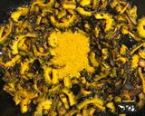 A picture of step 4 of Uchche Bhaja (Bitter Gourd Fry).