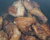 Foto del paso 1 de la receta: Pollo frito en salsa roja