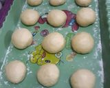 Foto langkah ke 6 dari resep Donat ubi Cilembu super empuk.