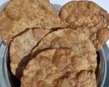 A picture of step 5 of Rajgira puri (faral).