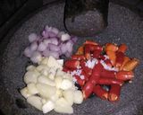 Foto langkah ke 2 dari resep Pepes Tahu Mix Ayam Suwir & Toge.