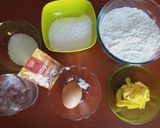 Foto langkah ke 1 dari resep Roti Semir Jadul.