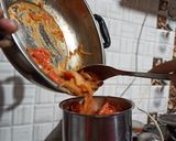 A picture of step 4 of Butter paneer Masala.