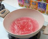 Foto langkah ke 1 dari resep Jelly Merah Putih.