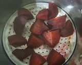Foto langkah ke 1 dari resep Beetroot Waffle.