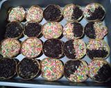 Foto langkah ke 5 dari resep 111. Martabak Manis Mini.