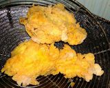 Foto langkah ke 5 dari resep Ayam kentucky.