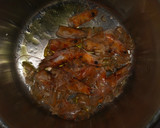 Foto del paso 3 de la receta: Merluza en salsa marinera
