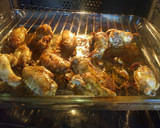 Foto del paso 4 de la receta: Alitas al horno con patatas Deluxe sin freír!