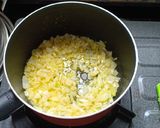 Foto langkah ke 2 dari resep Sup Makaroni Susu.