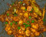 Foto langkah ke 5 dari resep Rendang Ayam Kentang Mini Bumbu Instant.
