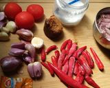 Foto langkah ke 1 dari resep Sambel Baby Cumi Asin.