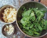 A picture of step 1 of Aloo Palak Curry.
