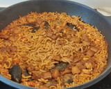 Foto del paso 7 de la receta: Fideuá de marisco