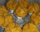 Foto langkah ke 5 dari resep Bolu kukus gula merah tanpa telur tanpa mixer.