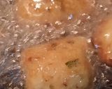 A picture of step 3 of Black gram fritters with hot spicy chutney.