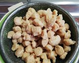 Foto del paso 1 de la receta: Champiñón especiado con soja texturizada