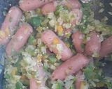 Foto del paso 1 de la receta: Guisito de fideos con papa y salchichas