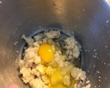 Hình bước làm 1 của món Bánh Pho mai Nhật vị Cherry