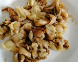 Foto del paso 6 de la receta: Berenjena rellena de langostinos