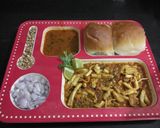 A picture of step 6 of Puneri Misal.