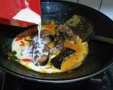 Foto langkah ke 3 dari resep Ikan Patin Bumbu Kuning Kemangi (Endhoooost banget).