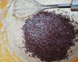 Foto langkah ke 3 dari resep Bolu pisang kukus.