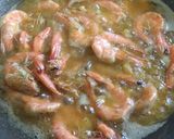 รูปขั้นตอนการทำที่ 2 ของ “กุ้งทอดเกลือ”