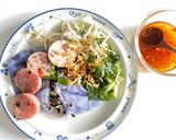 Hình bước làm 5 của món Bánh cuốn hoa đậu biếc tráng chảo