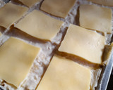 Foto del paso 3 de la receta: Lasaña con boloñesa y salsa blanca