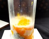 A picture of step 4 of Mango Falooda.