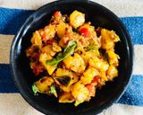 A picture of step 5 of Chatpate Tamatar Aloo.