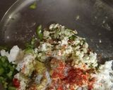 A picture of step 2 of Stuffed Apple gourd.