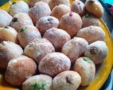 Foto langkah ke 3 dari resep Donat Empuk Simpel.