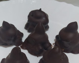 Foto del paso 3 de la receta: Copitos De Nueces y Dulce De Leche Con Baño De Chocolate