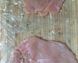 Hình bước làm 1 của món Lườn gà cuộn rau củ