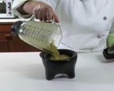 Foto del paso 2 de la receta: Salsa verde asada