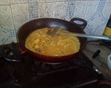 A picture of step 15 of Yellow irani chicken.