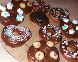 Foto del paso 7 de la receta: Donuts / donas decoradas 🤤