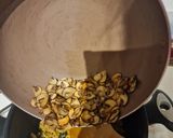 عکس مرحله 3 از دستور پلو مخلوط قارچ و گوشت 🍄🍚