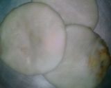 A picture of step 3 of Aaloo kachori.
