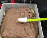 Foto langkah ke 5 dari resep Chocolate Marble Cheese Cake.