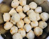 Hình bước làm 1 của món Canh cá viên nấm kim châm