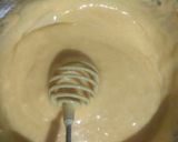 Foto langkah ke 2 dari resep Bolu white coffie no mixer.
